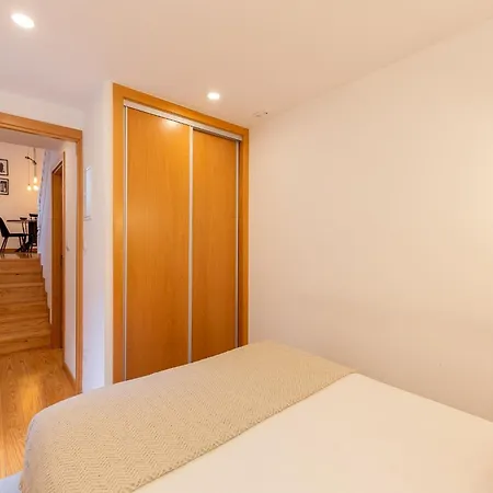 2 Bedroom In Oporto