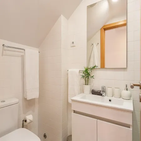 Apartment 2 Bedroom In